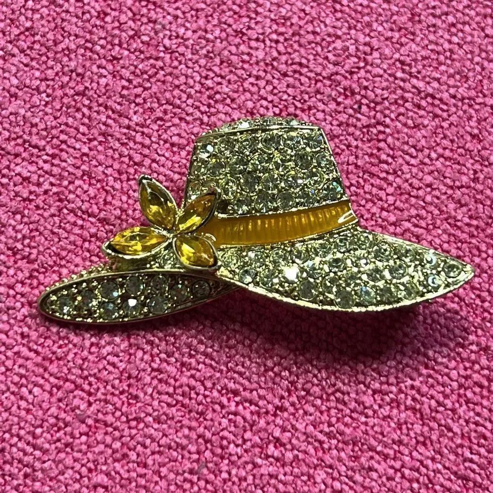 Beautiful Rhinestone Monet Hat Brooch